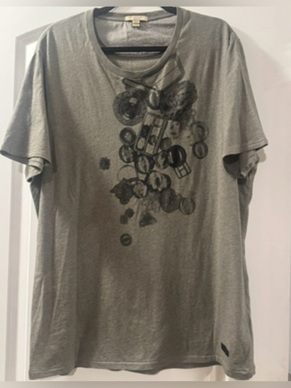 ⭐️ Burberry T Shirt Men’s Size XXL 2X ⭐️